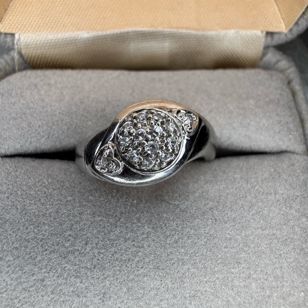 18K SOLID White Gold Sparkle Ring sz 7 3.3g